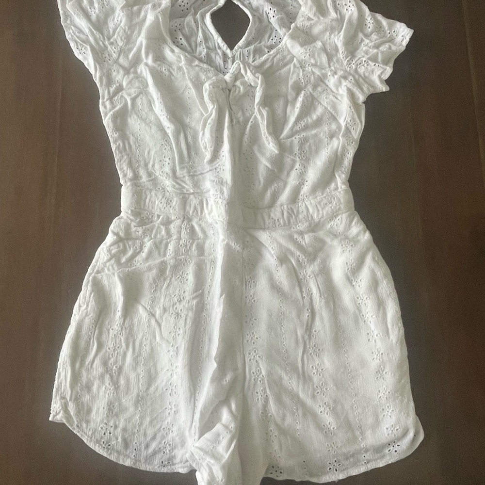Hollister White Eyelet Romper small